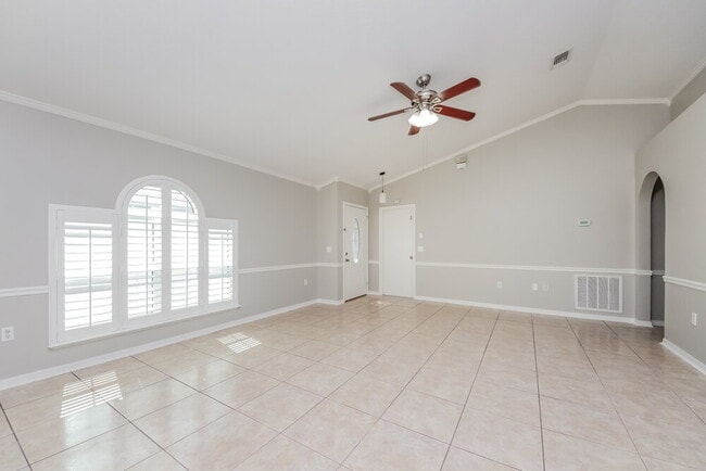 Photo - 6236 Tabogi Trail