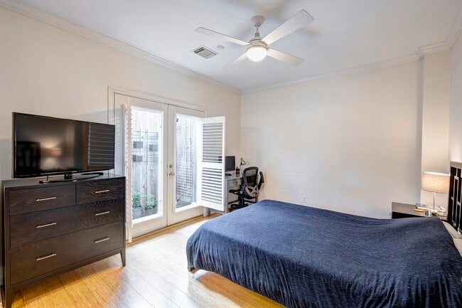 Photo - 5014 Mellon St