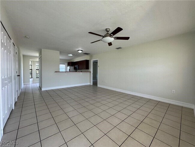 645 Homestead Rd S