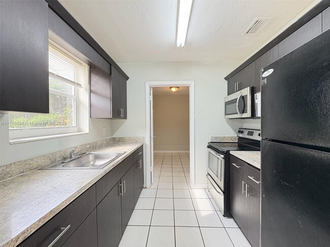 Photo - 1051 NW 26th Ave