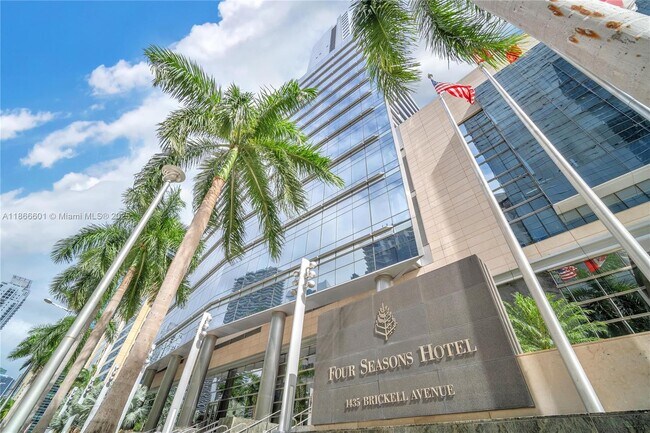 Photo - 1435 Brickell Ave Unit 3212