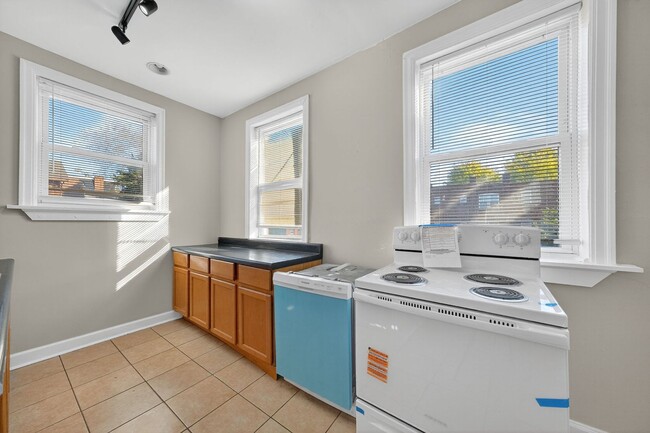 4102 Nebraska Ave Unit 4102 Nebraska -1F