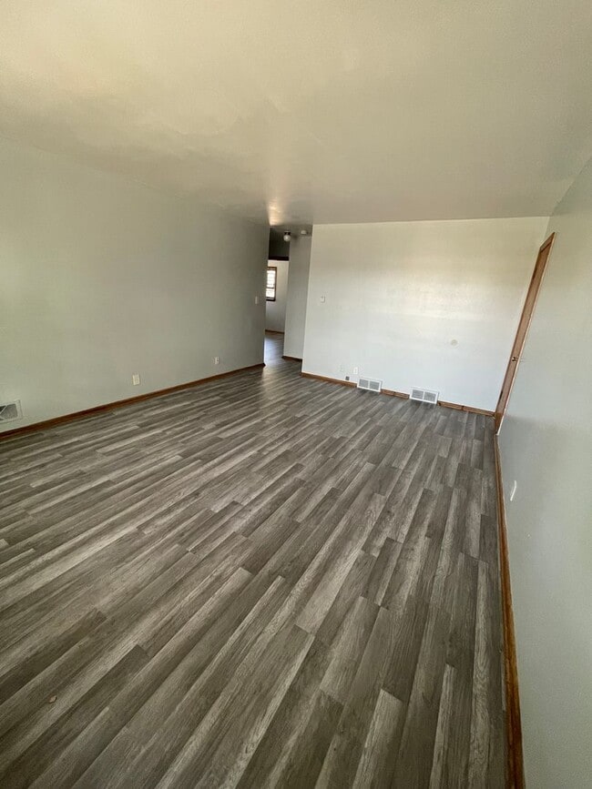 Photo - Large 3bed/1.5 bath unit! Unit Apt. 3