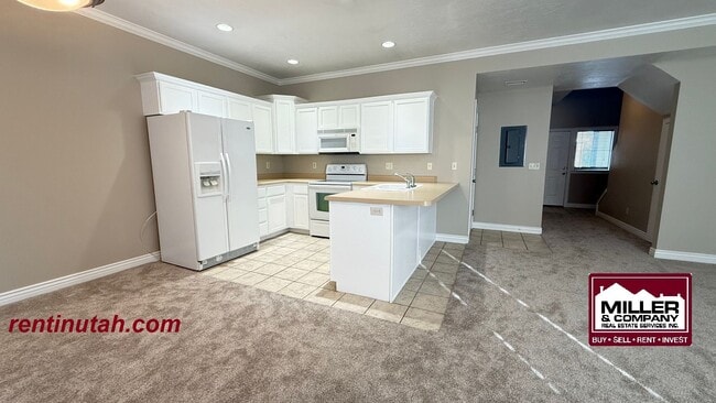 Photo - Beautiful townhouse in The Cottages at 9th!