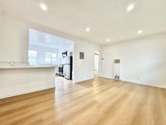 Photo - 1518 Laurel Canyon Blvd Apartment Unit 8A