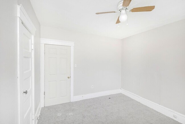 Photo - 1316-1318 E 85th St Unidad DN