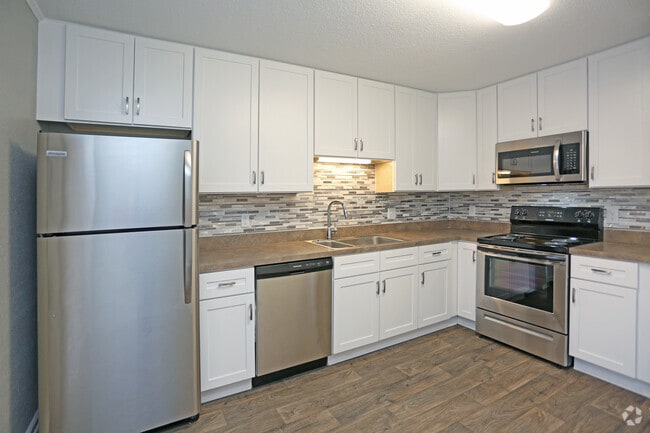 Building Photo - Salem Ridge Rental