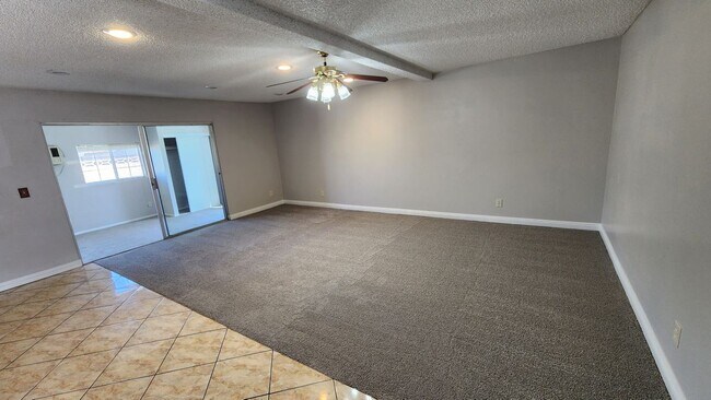 Photo - 389 Summer Creek Ct