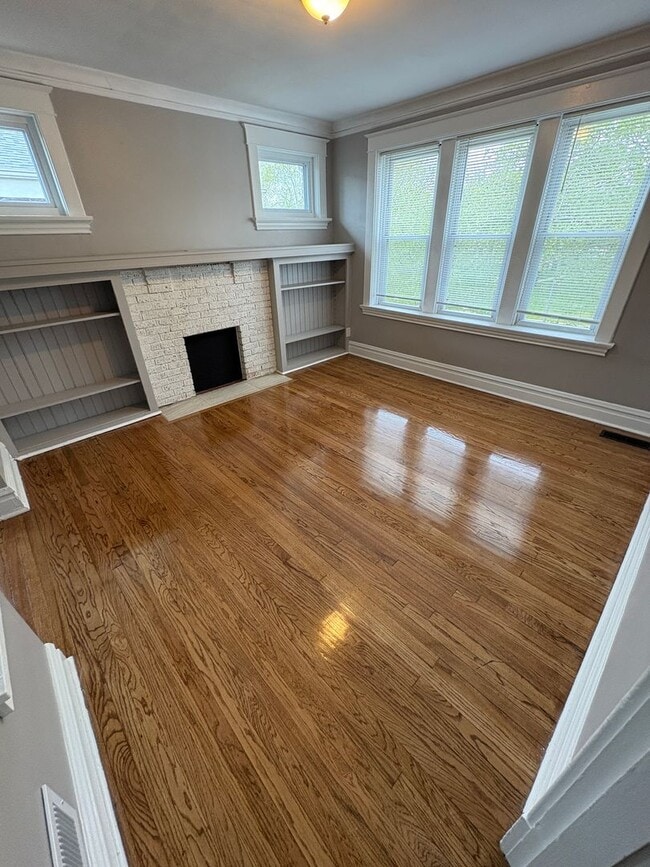 Photo - Christy 1 Unit 2nd Fl