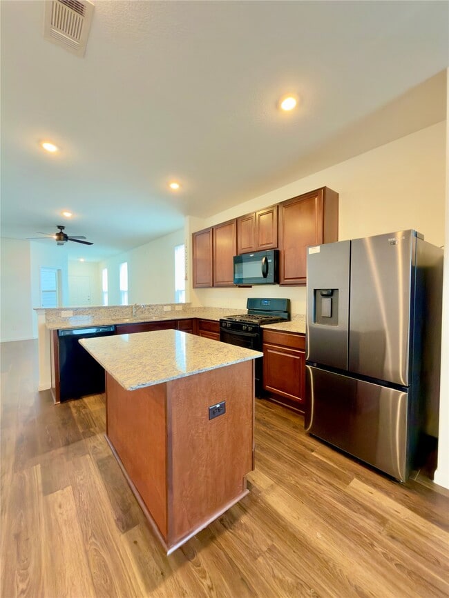 Photo - 10647 Cashew Run Ln