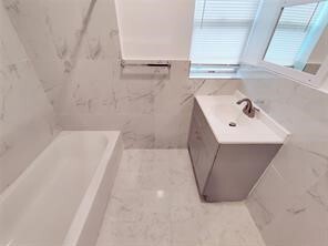 Photo - 189 Grand Ave Unit Apt 1