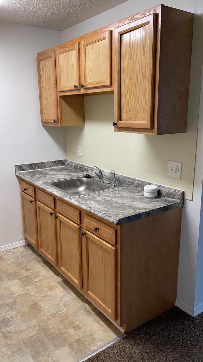 Photo - Presidential Plaza Apartments