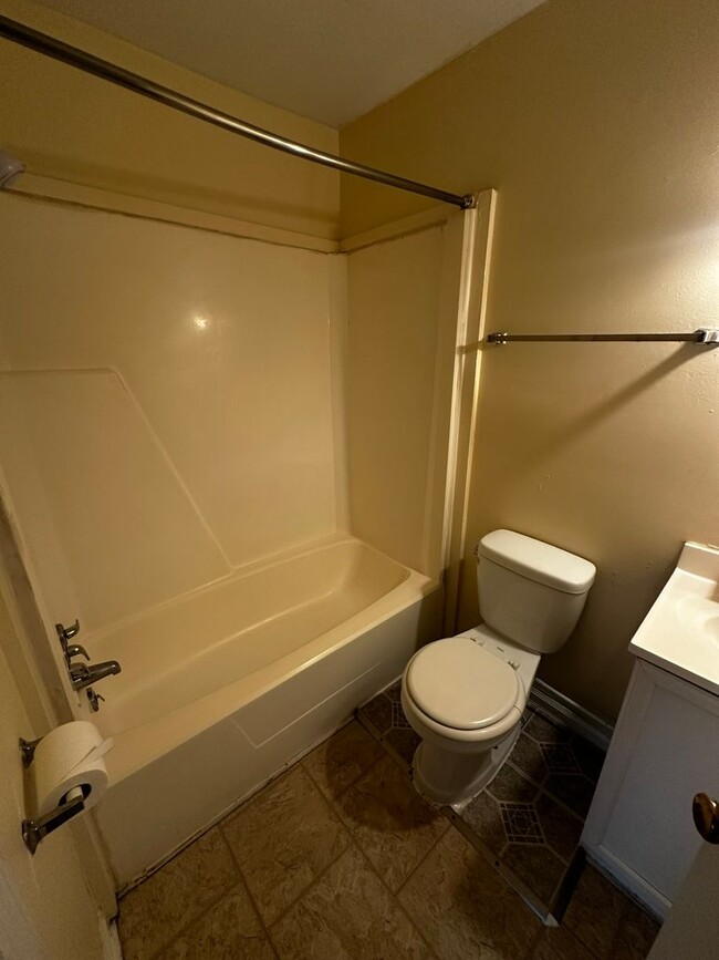 Photo - 207 S Union St Unit 207 South Union St #8