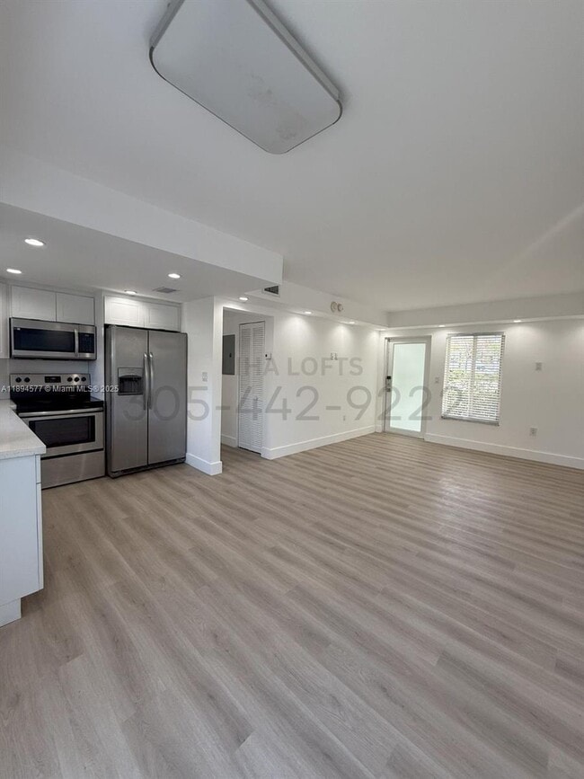 Photo - 1328 NW 4th St Unidad 2