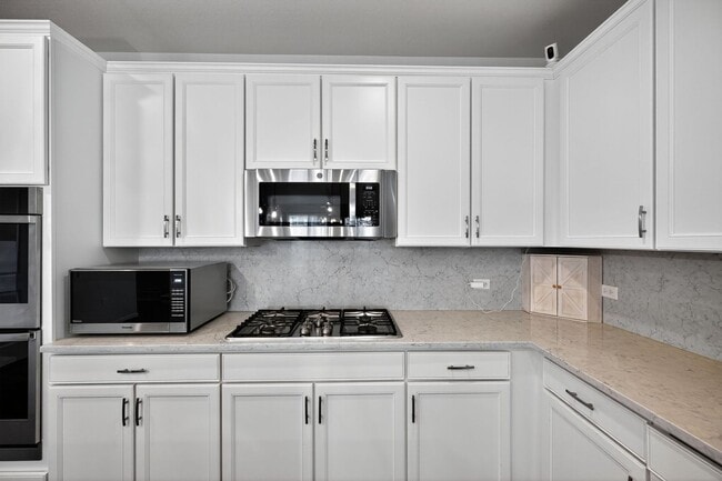 Photo - 288 S Robertsdale St