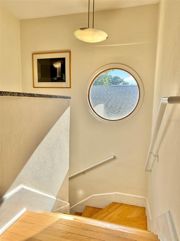 Photo - 237 20th Ave SE