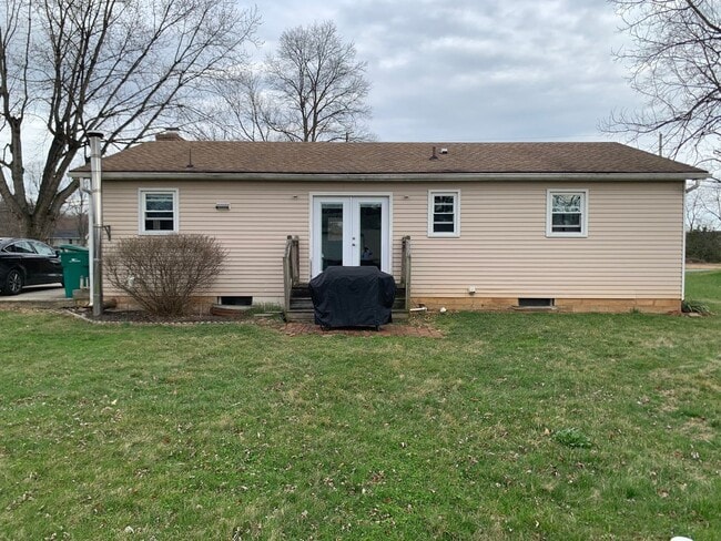 Photo - 3 BR Country Home