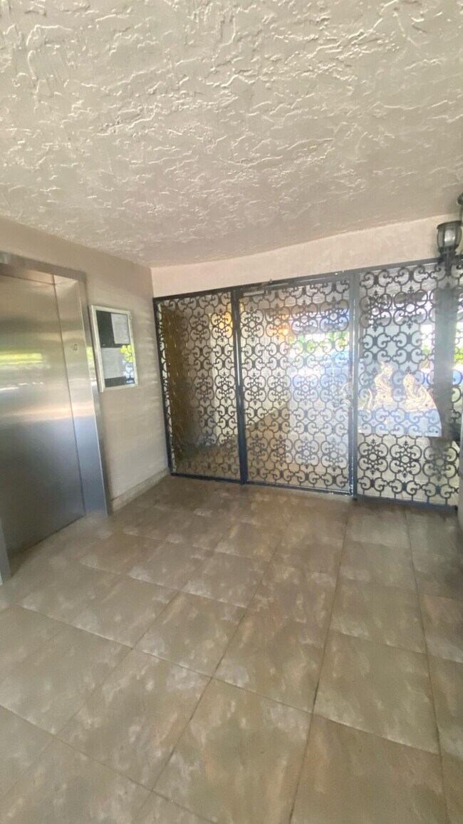 Photo - 505 Spencer Dr Unit 412