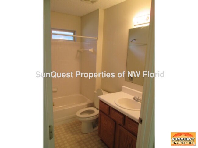 Photo - Cute cottage style home ready 6/5!