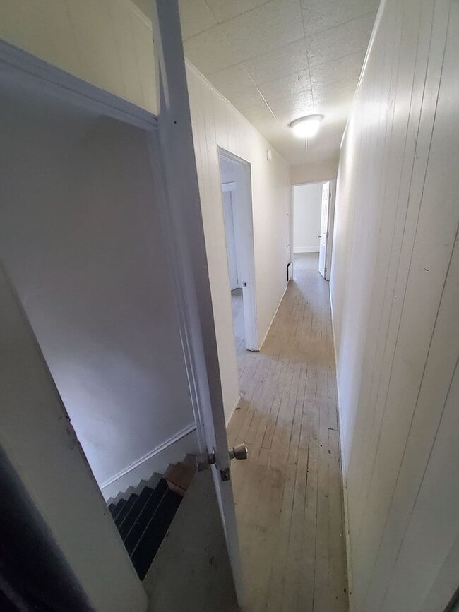 Photo - 277 E Spring St Unit 277-B E Spring St