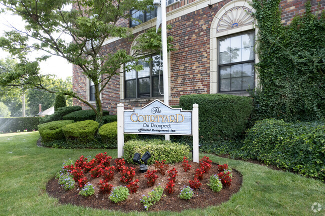 Building Sign - Courtyard at Prospect Apartments