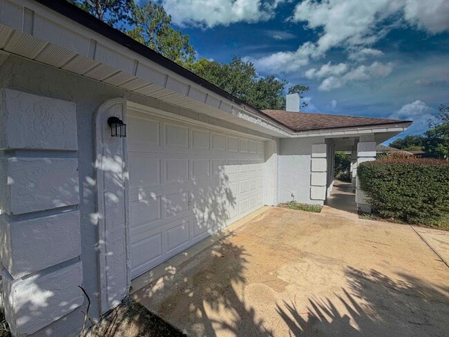 Photo - 38 Berkshire Ln