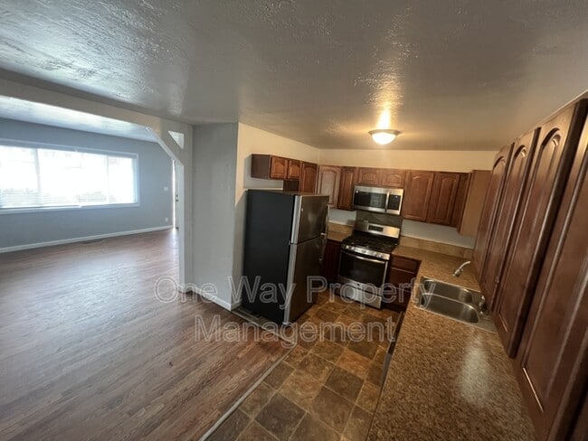 Photo - 2310 25th Street Rd