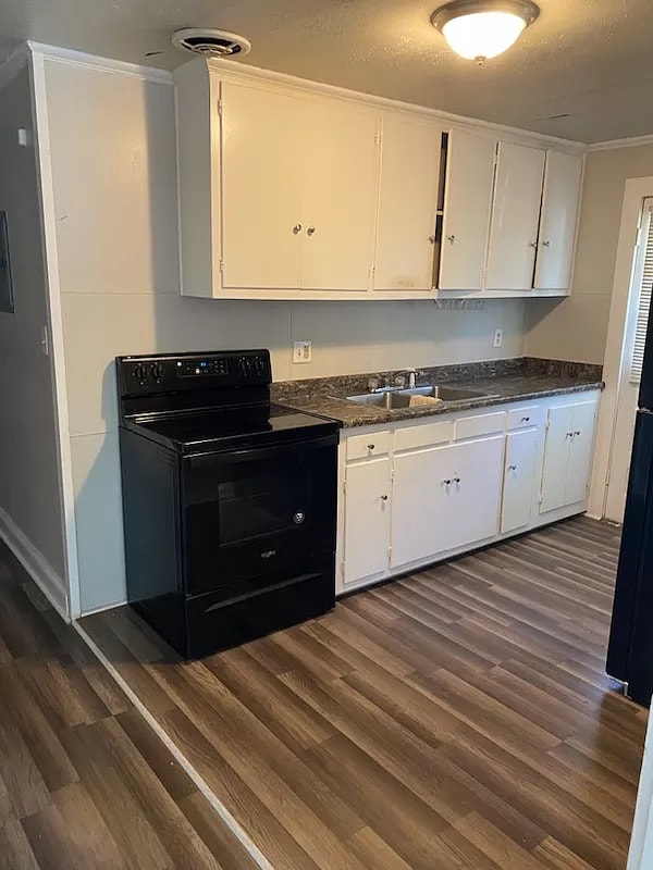 Photo - Room in Duplex on W Monroe St