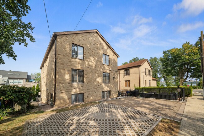 Building Photo - 9 Sterling Pl Rental