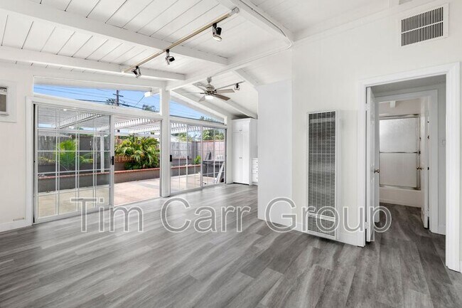 Photo - 316 E 21st St Unit A