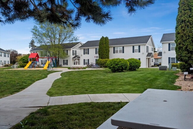 Photo - 114 Davis Ave