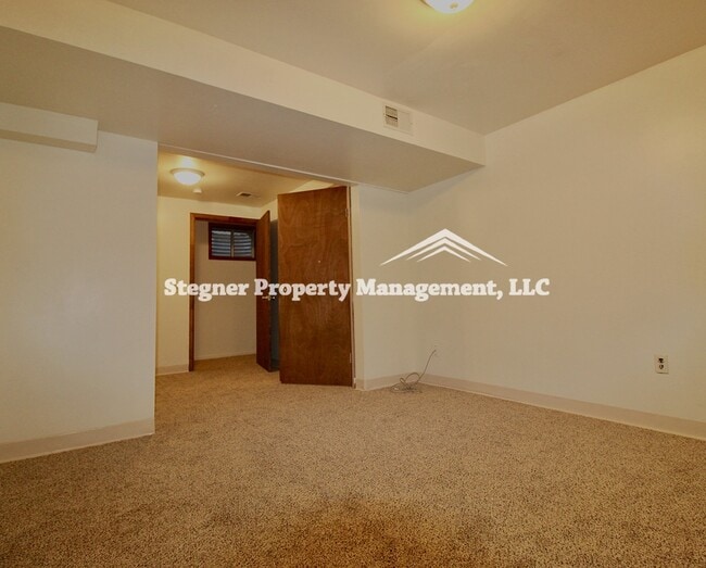 Building Photo - Great House - SE Fort Collins