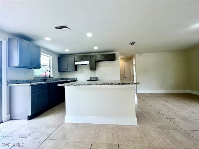 Photo - 1416 Lura Ave House