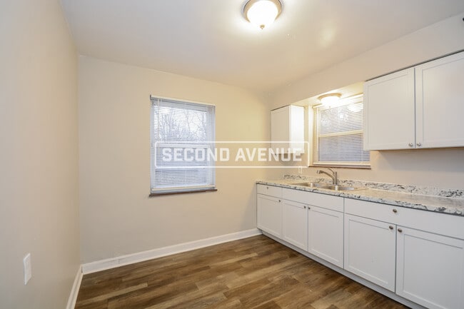 Photo - 3052 Worthington Ave