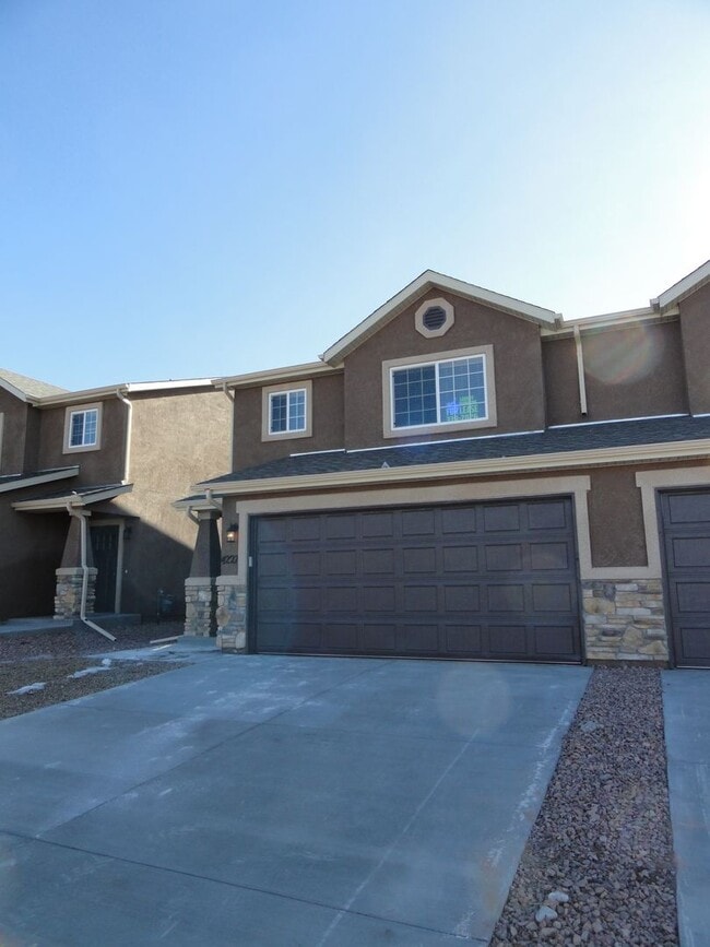 Building Photo - LUXURY TOWNHOME IN NE CO SPGS, AVAILABLE  JUNE 15, SHOWINGS START JUNE 10TH