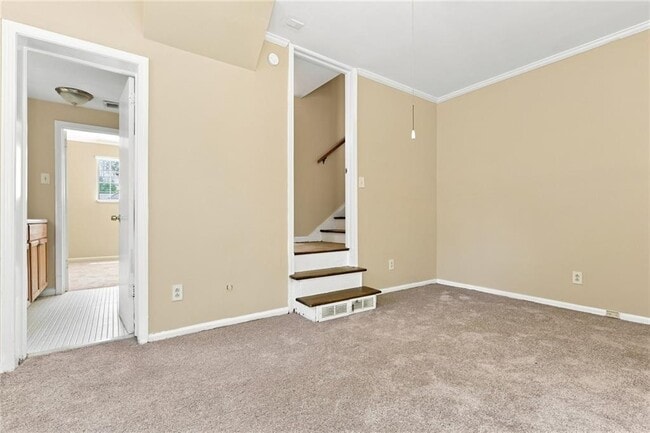 Photo - 2909 Briarwood Blvd