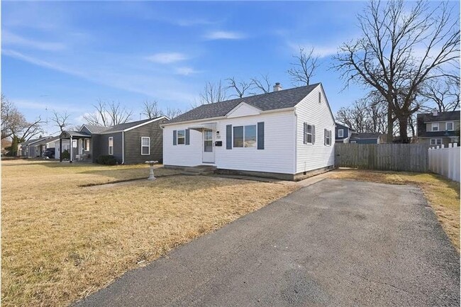 Building Photo - 722 W Park Ave