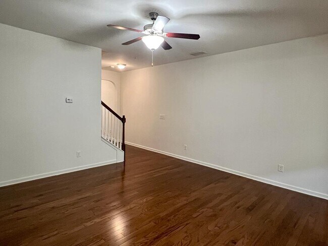 Photo - 6355 Story Cir