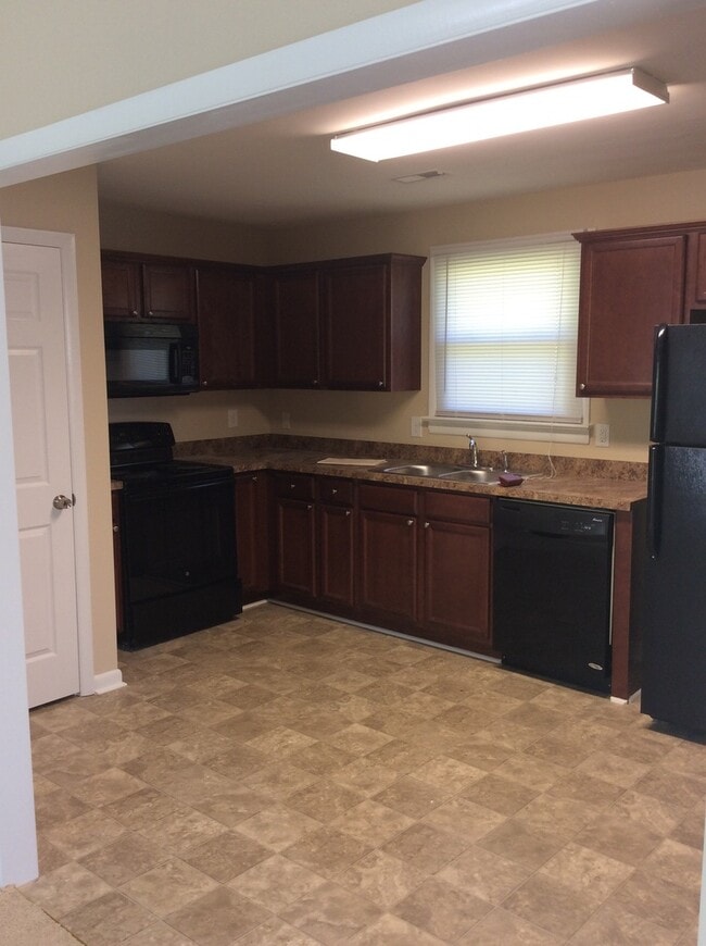 Photo - Nice home in a great neighborhood