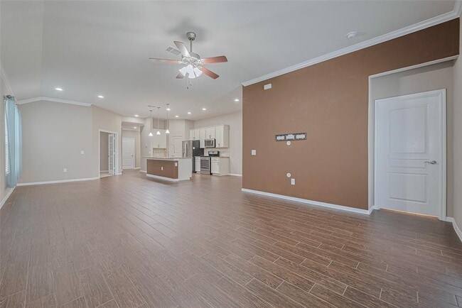 Photo - 5327 Silver Ledge Dr House