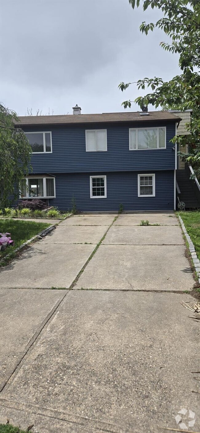Building Photo - 4 Xenia Ct Rental