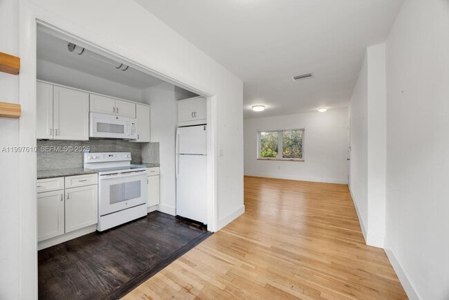 Photo - 5510 SW 76th St Unit C