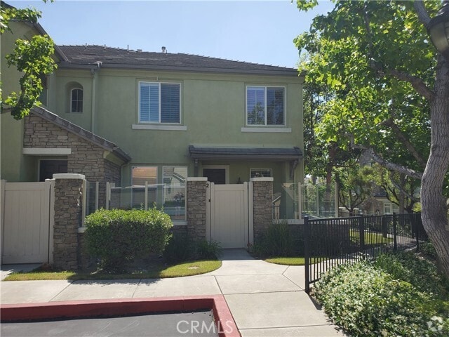 Building Photo - 12275 Chantrelle Dr Unit 2 Rental