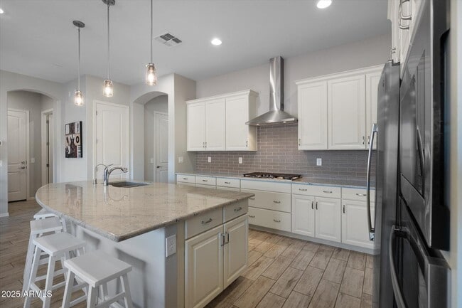 Photo - 2527 S Quaintance St