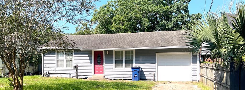 Photo - 1105 N Arcola St