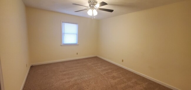 Photo - Spacious Home Ready For Move In