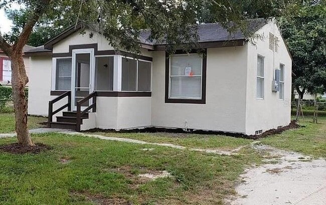 Photo - 1218 Herschell St