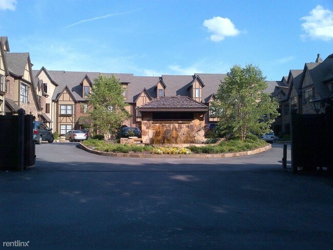 3 br, 3.5 bath Townhome - 1342 Essex Manor... - 3 br, 3.5 bath Townhome - 1342 Essex Manor...