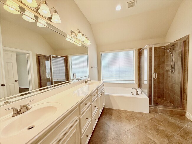 Photo - 22015 Rustic Canyon Ln