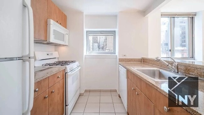 475 9th Ave Unidad 22G
